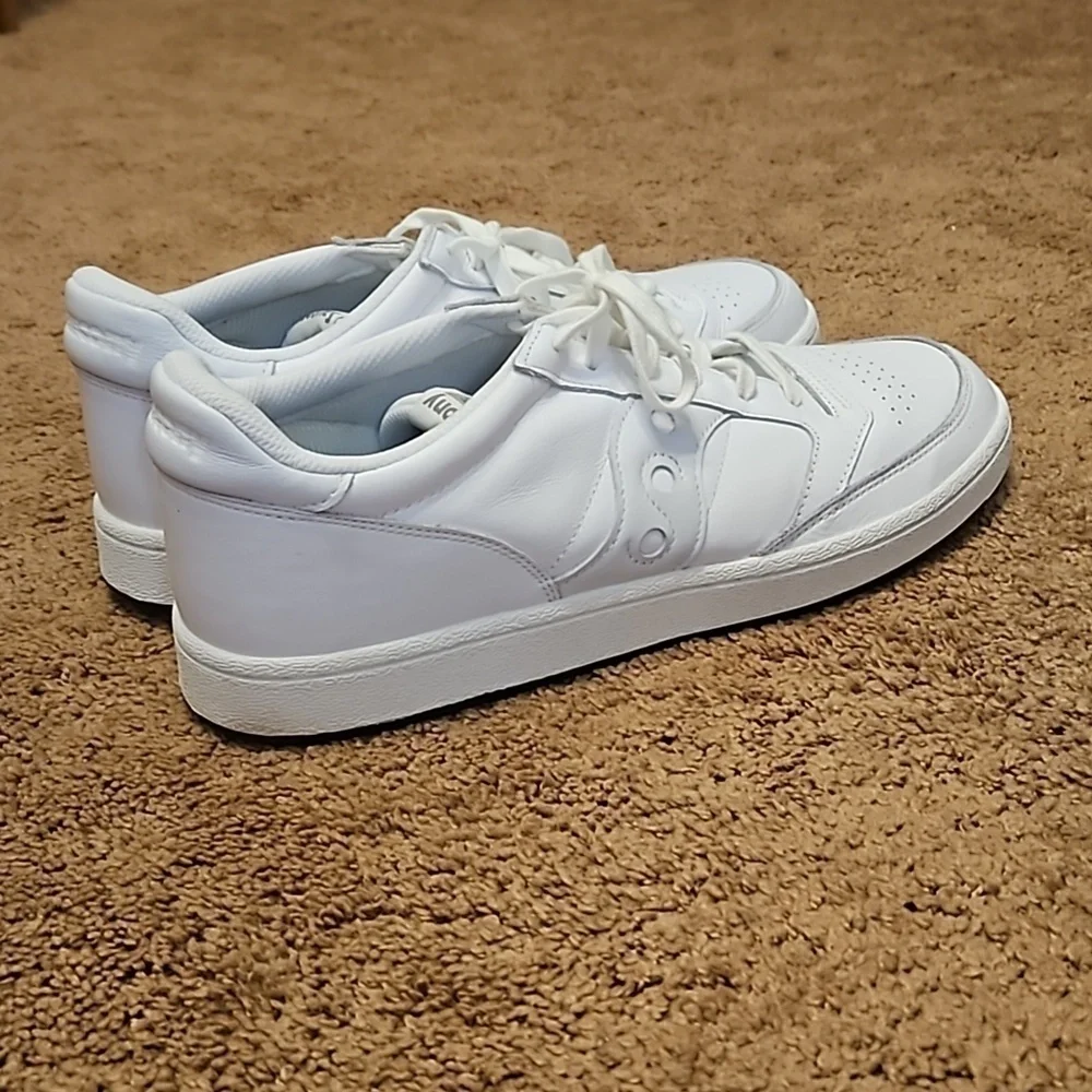 Saucony Men's Jazz Court Sneaker Low, White/ White Gum Sole, Size 13